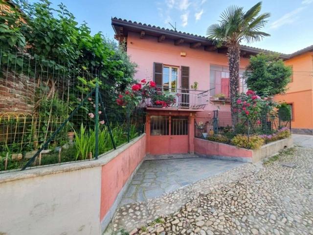 Villetta indipendente in vendita di 200 m² in Via del Parco, 32