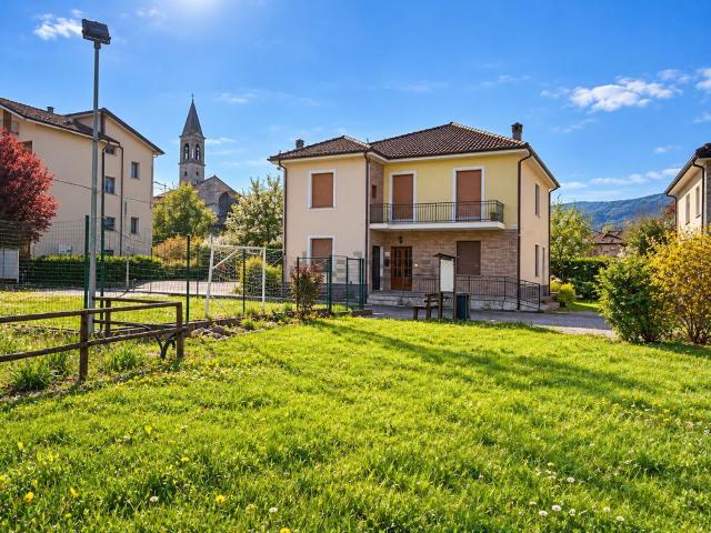 Villetta indipendente in vendita di 200 m² in Via della Liberazione, 7