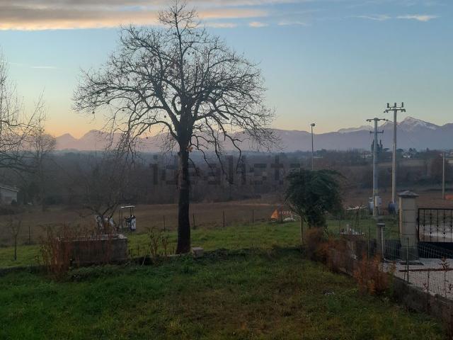 Villetta indipendente in vendita di 200 m² in Via della Resistenza, 74