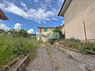 Villetta indipendente in vendita di 200 m² in Via delle Sezioni