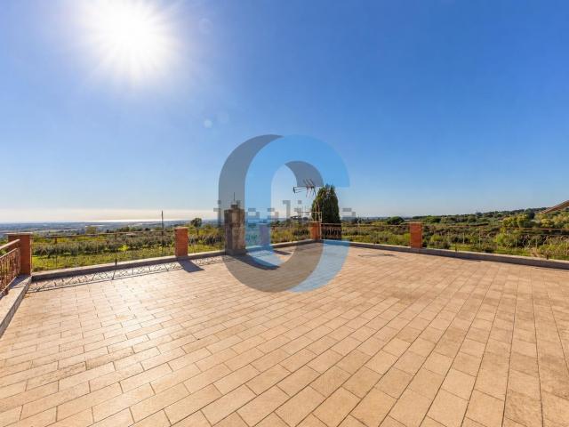 Villetta indipendente in vendita di 200 m² in Via delle Selve, 12