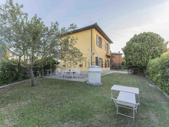 Villetta indipendente in vendita di 200 m² in Via di Mezzo di Saletto, 6