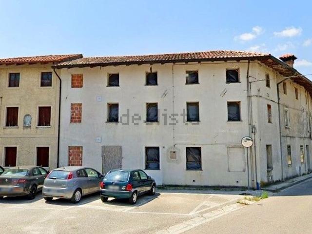 Villetta indipendente in vendita di 200 m² in Via Ermes di Colloredo, 97