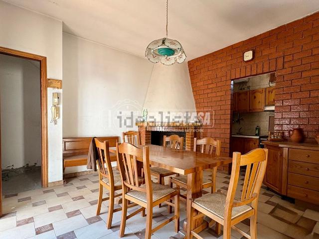 Villetta indipendente in vendita di 200 m² in Via F. Serao, 113