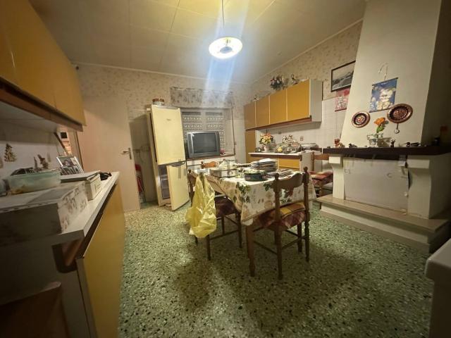 Villetta indipendente in vendita di 200 m² in Via Fillungo, 8