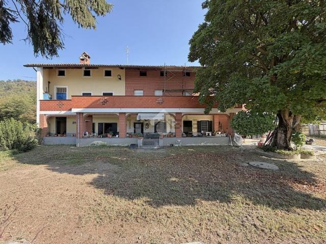 Villetta indipendente in vendita di 200 m² in Via Ivrea, 56