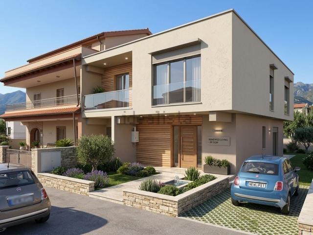 Villetta indipendente in vendita di 200 m² in Via Lavorate Centro