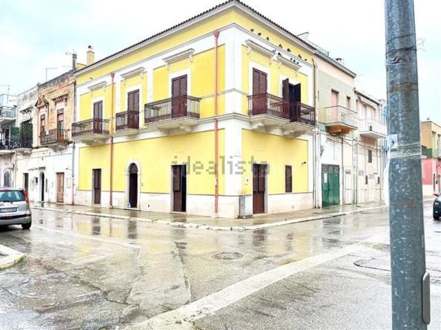 Villetta indipendente in vendita di 200 m² in Via Libertà