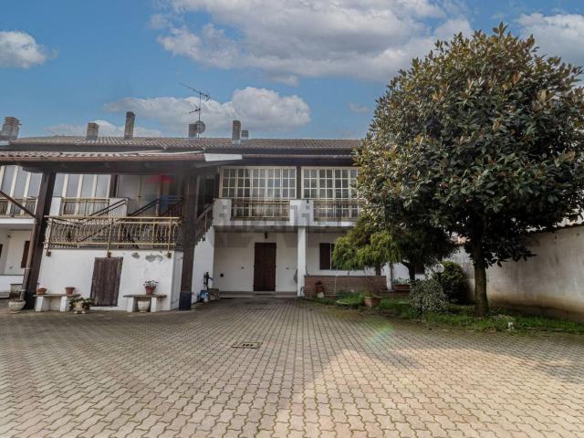 Villetta indipendente in vendita di 200 m² in Via Montenero, 22