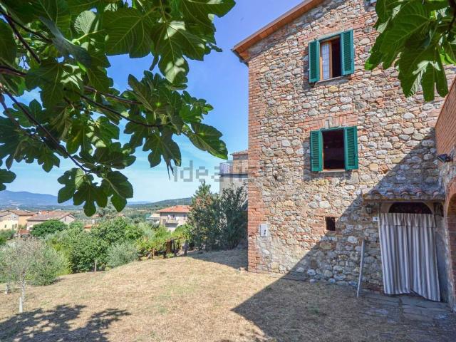 Villetta indipendente in vendita di 200 m² in Via Monticchio