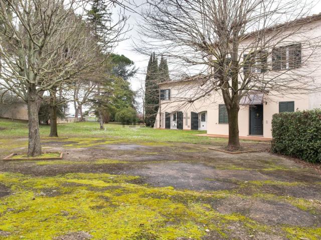 Villetta indipendente in vendita di 200 m² in Via Mazzini