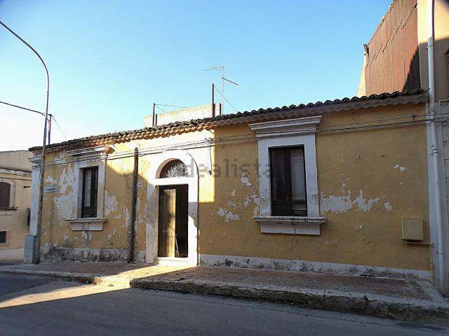 Villetta indipendente in vendita di 200 m² in Via Magenta, 166