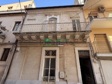Villetta indipendente in vendita di 200 m² in Via Maqueda