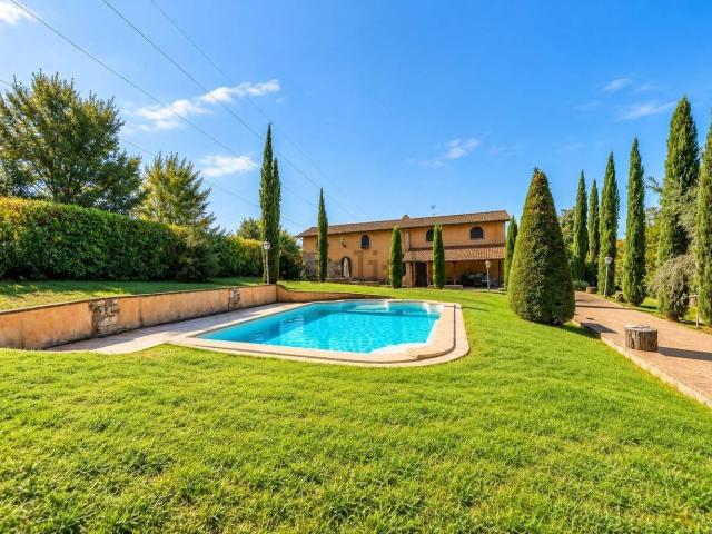 Villetta indipendente in vendita di 200 m² in Via Nomentana