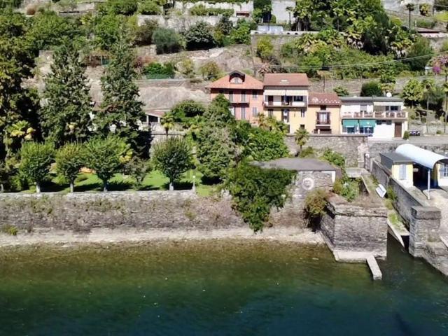 Villetta indipendente in vendita di 230 m² in Via Nazionale, 100