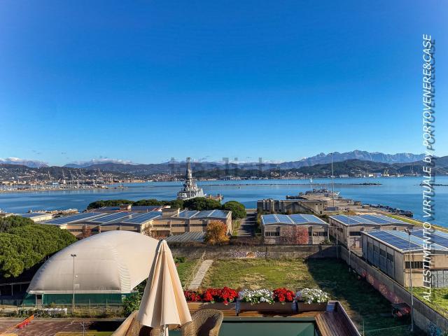 Villetta indipendente in vendita di 200 m² in Via Nicolò Fieschi