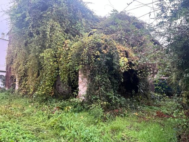 Villetta indipendente in vendita di 200 m² in Via Sottomonte, 69