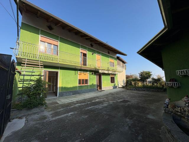 Villetta indipendente in vendita di 200 m² in Via San Antonio, 7