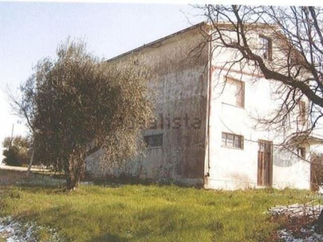 Villetta indipendente in vendita di 200 m² in Via Ponticelli