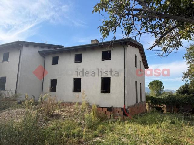 Villetta indipendente in vendita di 200 m² in Via Passerella