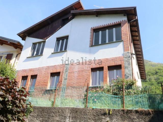 Villetta indipendente in vendita di 200 m² in Via Per Naggio, 226