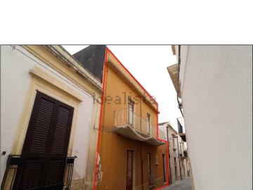 Villetta indipendente in vendita di 200 m² in Via Pietro Micca