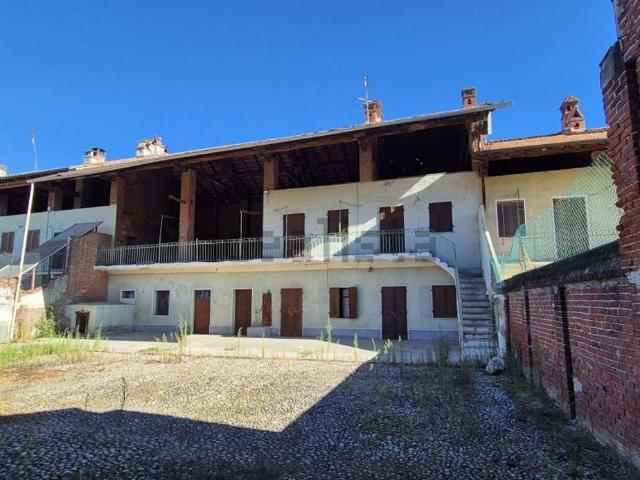 Villetta indipendente in vendita di 200 m² in Via Principe Tommaso