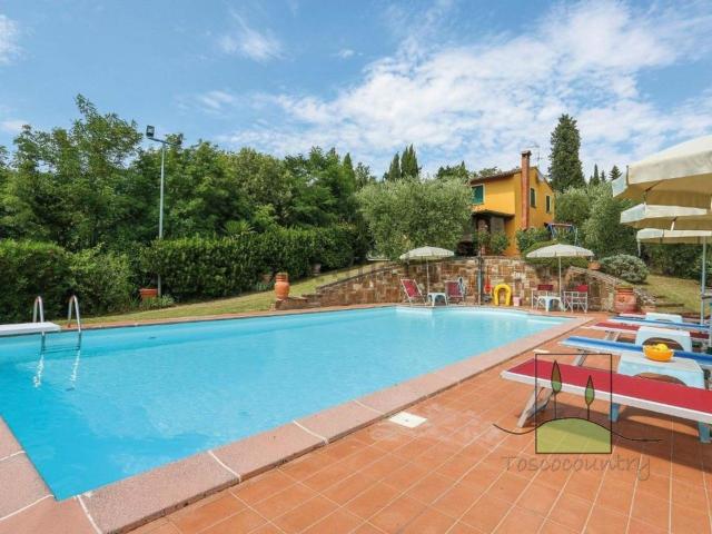 Villetta indipendente in vendita di 200 m² in Via Roma