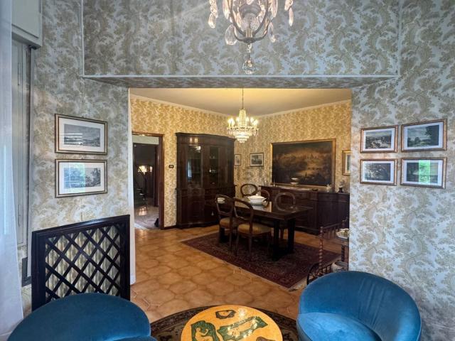 Villetta indipendente in vendita di 200 m² in Via Roma, 56