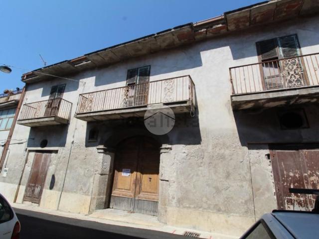 Villetta indipendente in vendita di 200 m² in Via Roma, 116