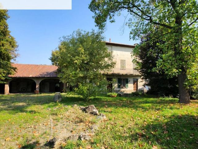 Villetta indipendente in vendita di 200 m² in Via Roma