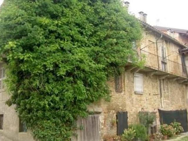 Villetta indipendente in vendita di 200 m² in Via Regina Margherita