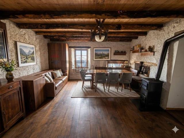 Villetta indipendente in vendita di 200 m² in Località Foppe
