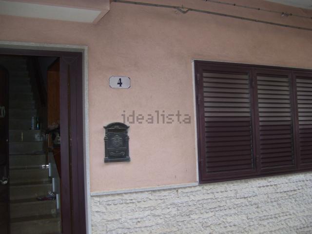 Villetta indipendente in vendita di 200 m² in Via Trapani