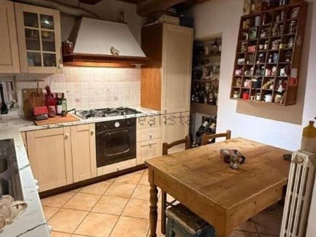 Villetta indipendente in vendita di 200 m² in Via Val di Fabiana