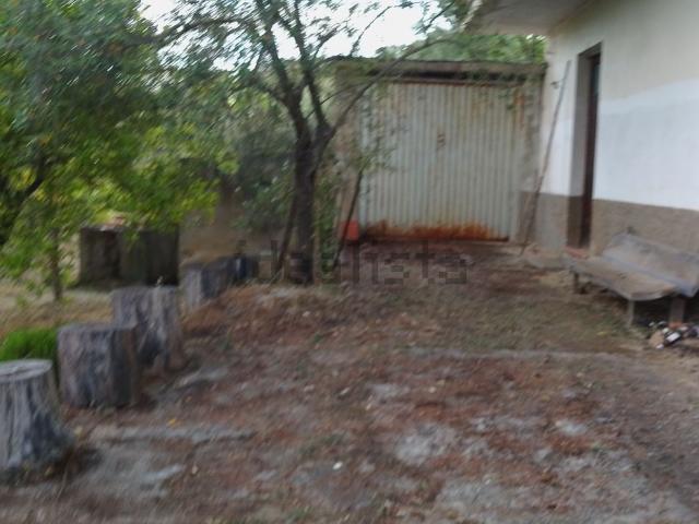 Villetta indipendente in vendita di 200 m² in Via Vittorio Alfieri, 9