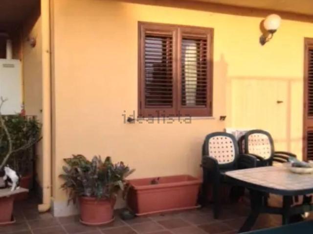 Villetta indipendente in vendita di 200 m² in Via Vittorio de Sica