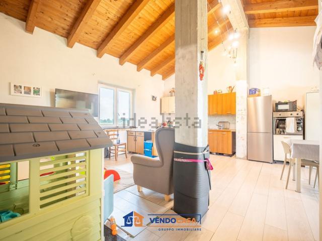 Villetta indipendente in vendita di 200 m² in Via Vigone, 125