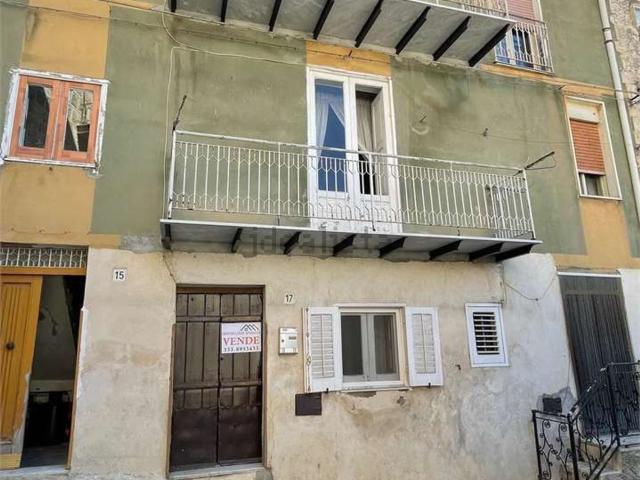 Villetta indipendente in vendita di 200 m² in Via Villalba, 15