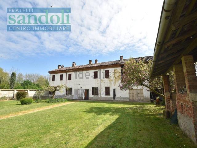 Villetta indipendente in vendita di 200 m² in Via XXV Aprile, 2