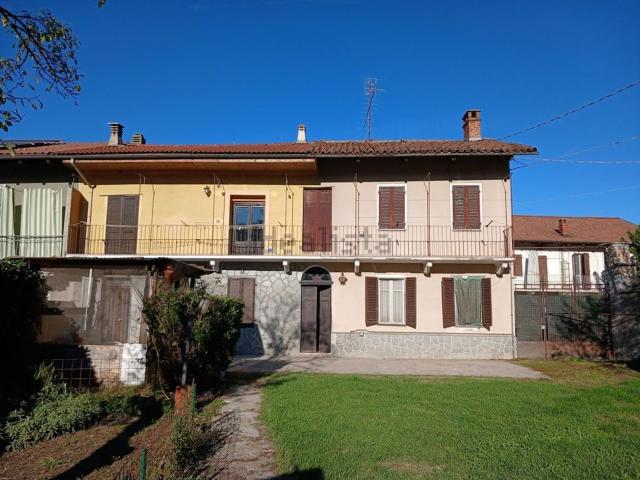 Villetta indipendente in vendita di 200 m² in Via XXIV Maggio, 61