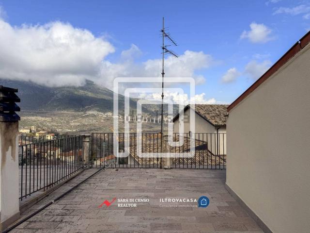 Villetta indipendente in vendita di 200 m² in Vico Del Rosario, 3