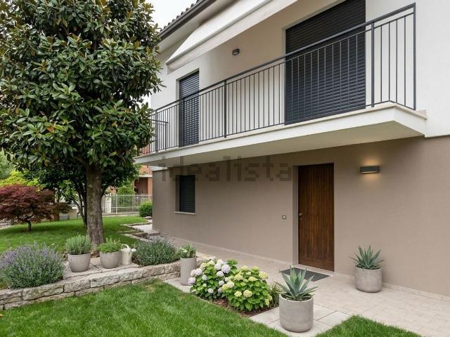 Villetta indipendente in vendita di 200 m² in Borgo Monte Grappa