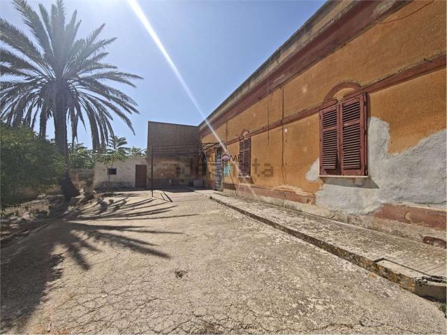 Villetta indipendente in vendita di 200 m² in Contrada Torrelunga Puleo