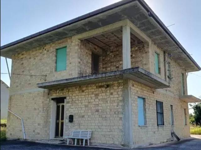 Villetta indipendente in vendita di 200 m² in Contrada Valle Falciana