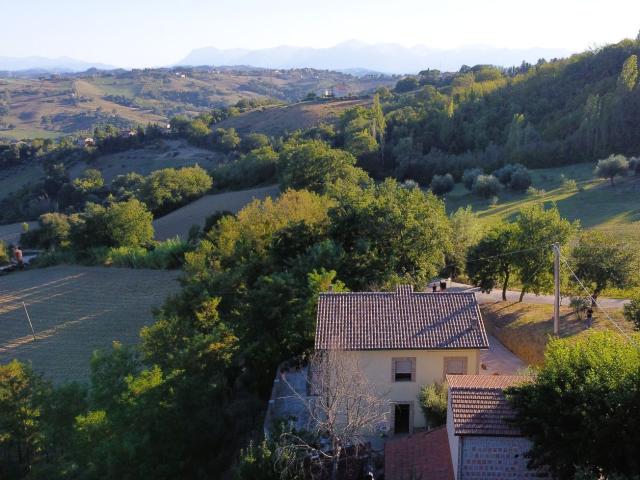 Villetta indipendente in vendita di 200 m² in Contrada Acquaviva San Paterniano, 37