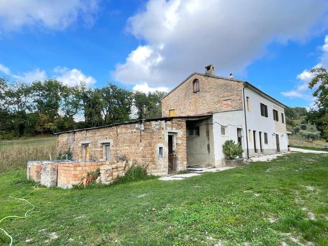 Villetta indipendente in vendita di 200 m² in Contrada Fegatara, 6