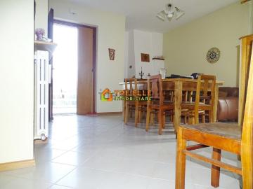 Villetta indipendente in vendita di 200 m² in Contrada Festola, 40