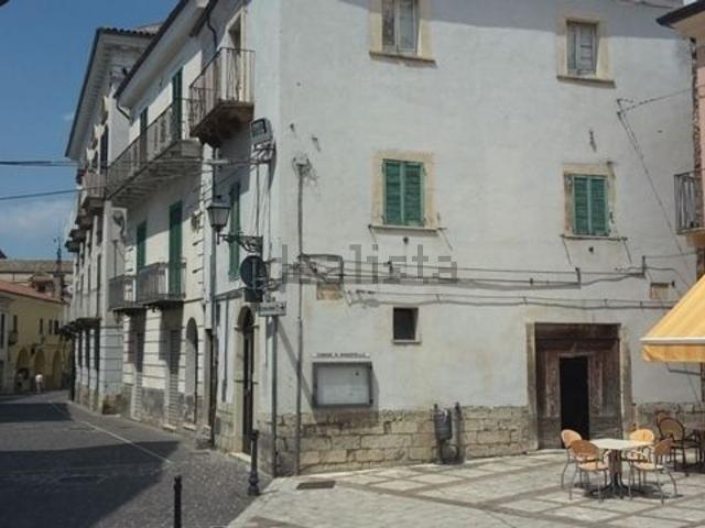 Villetta indipendente in vendita di 200 m² in Corso Santarelli
