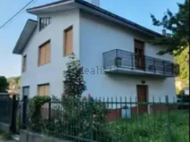 Villetta indipendente in vendita di 200 m² in Località Barberis
